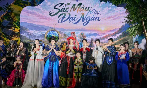 CHƯƠNG TRÌNH “SẮC MÀU ĐẠI NGÀN” - ĐƯA THỔ CẨM HÒA VÀO CẢNH SẮC Y TÝ