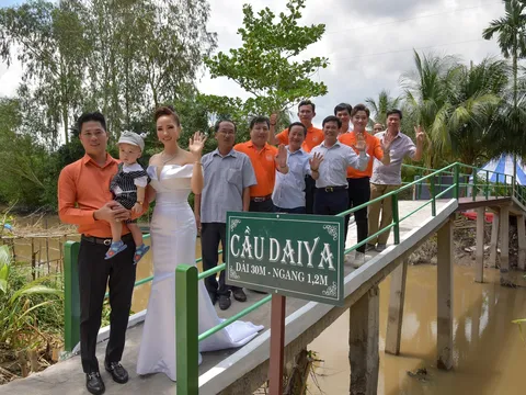 Hoa khôi Bảo Ngọc xây cầu cho dân nghèo tại Sóc Trăng