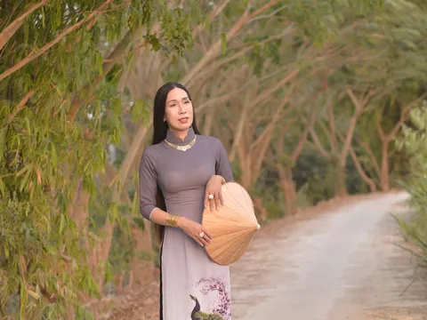 Hà Kiều Anh: Ngọc nữ Lô tô nhiều thành công đáng nể