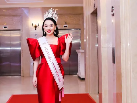 Tân Hoa hậu Doanh nhân Việt Nam Toàn cầu 2020 khoe sắc rạng rỡ tại sự kiện Thanks Party