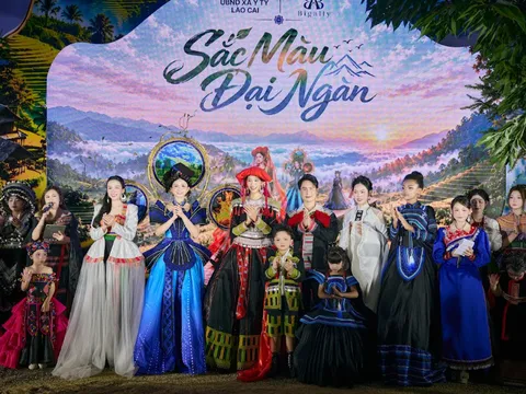 CHƯƠNG TRÌNH “SẮC MÀU ĐẠI NGÀN” - ĐƯA THỔ CẨM HÒA VÀO CẢNH SẮC Y TÝ