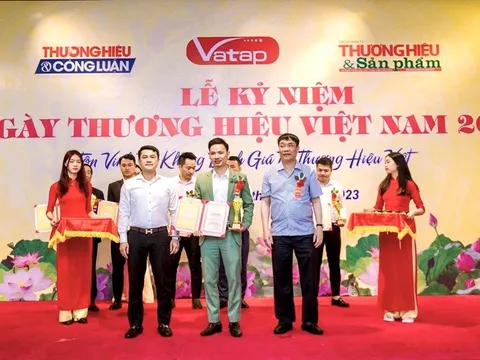 Sản phẩm Dermagenetic nhận danh hiệu “Sản phẩm Mesotherapy được yêu thích do Người tiêu dùng bình chọn”