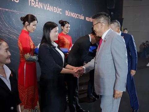 TCL đánh dấu 25 năm toàn cầu hóa và đồng hành cùng Việt Nam