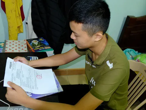 Nam sinh nghèo đạt 27,4 điểm mất cơ hội vào trường quân đội vì lỗi máy tính