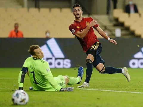 Tây Ban Nha thắng Đức 6-0