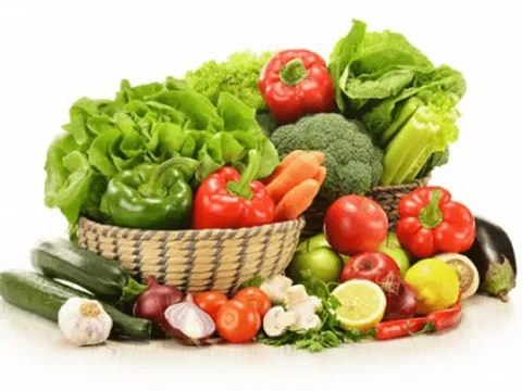 Giá thực phẩm hôm nay 19/11: Giá rau giảm, bắp trái tăng giá