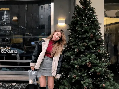 Gợi ý lên đồ màu mè họa tiết cực xinh từ gái Hàn để bạn áp dụng