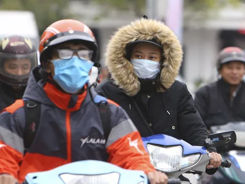 Bắc Bộ rét và khô, Nam Bộ có mưa trái mùa