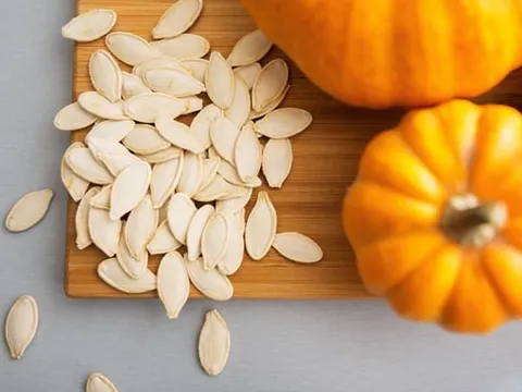 Da đẹp, tóc khỏe nhờ hạt bí ngô