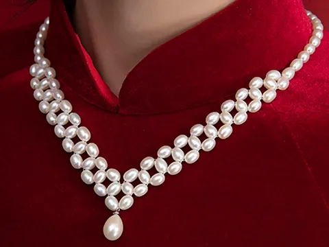 Những loại trang sức tốt cho sức khỏe người đeo