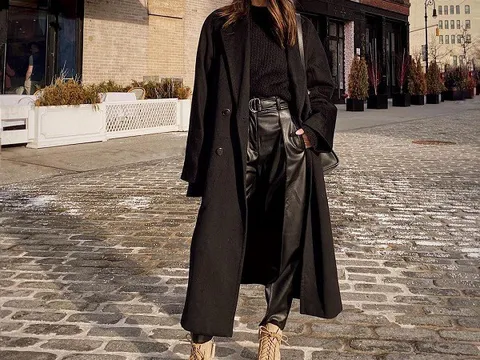 Gợi ý trang phục cơ bản nhưng không nhàm chán để đi đón tết dương lịch 2021