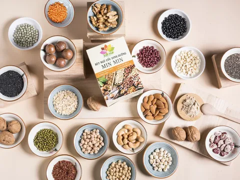 Bột ngũ cốc Min Min – thức uống thiết yếu cho cả gia đình mùa nắng nóng