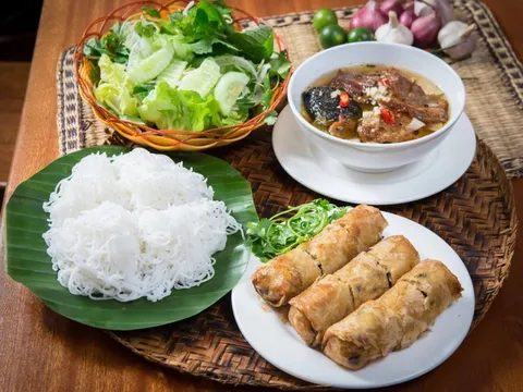 Bún Chả Sinh Từ - Nét ẩm thực tinh tế của đất kinh kỳ