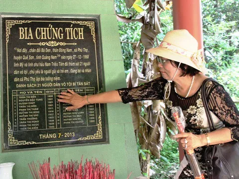 "Cảnh Lan Viên nơi tỏa sáng vẻ đẹp đức hy sinh!"