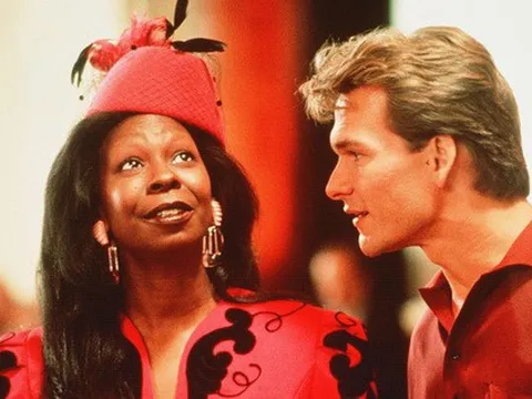 Từ thợ nề, nhân viên nhà tang lễ đến Oscar và EGOT