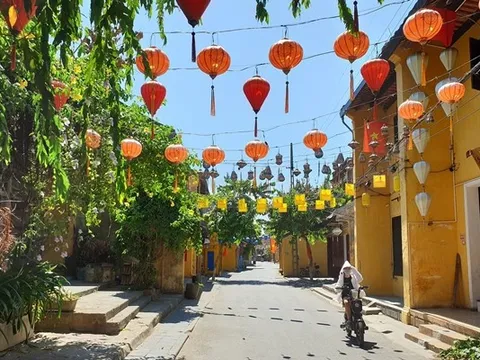 Quảng Nam: Sớm đưa các hoạt động trở lại bình thường nhưng không lơ là chống dịch