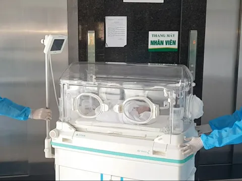 Sản phụ hạ sinh bé trai bụ bẫm khi đang điều trị COVID-19