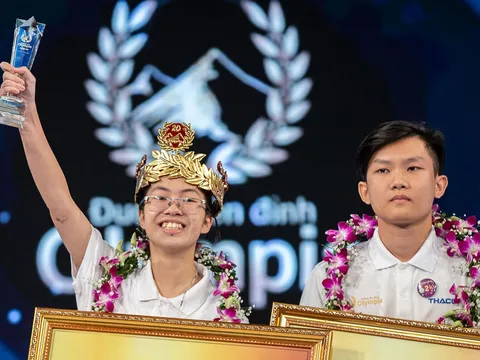 Nguyễn Thị Thu Hằng vô địch Olympia