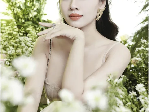 Từ cô gái mù trong MV “Ngã Tư Đường” của Hồ Quang Hiếu đến cô chủ shop thương hiệu mỹ phẩm hàng đầu