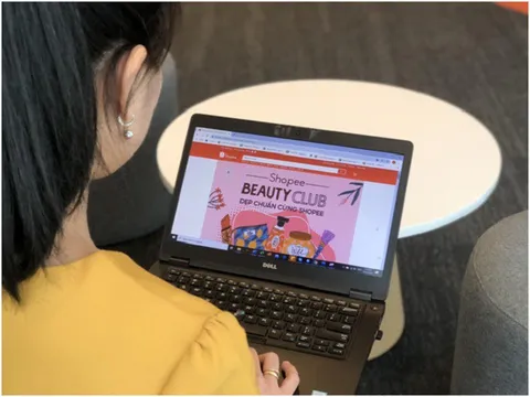 Vì sao người tiêu dùng ngày càng yêu thích mua sắm trực tuyến?