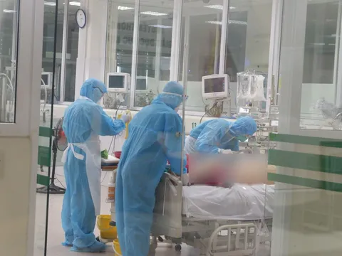 Sáng 13/11, không ca mắc mới, đã có 47 bệnh nhân âm tính với virus gây COVID-19