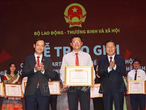 Trao giải cuộc thi 'Ý tưởng khởi nghiệp - Startup kite 2020'