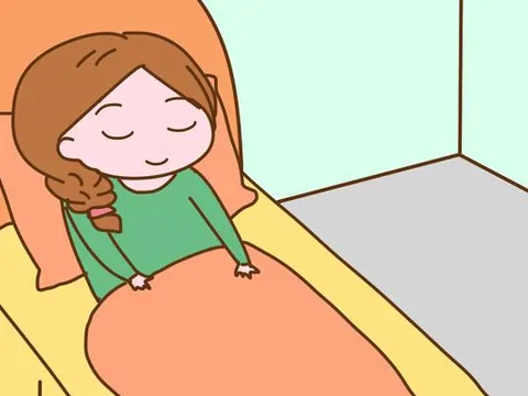 Cải thiện bệnh vảy nến thể giọt hiệu quả bằng bộ đôi thảo dược trong uống - ngoài bôi thực phẩm bảo vệ sức khỏe Kim Miễn Khang & Explaq