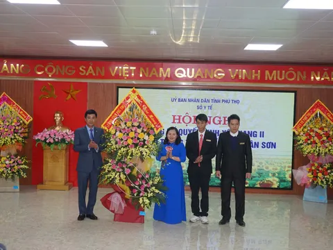 Trung tâm Y tế huyện miền núi Tân Sơn chính thức được nâng hạng II