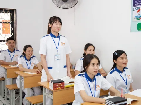 Dẫn đầu công cuộc cải cách ngàng y hệ trung cấp và cao đẳng Việt Nam