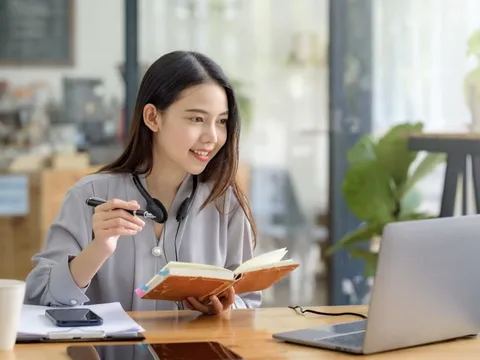 SunUni Academy “khai phá” mô hình học Tiếng Anh trực tuyến 4 kèm 1 chất lượng cao