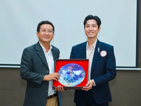 Lê Hồng Ân - Founder Asia Business Insider và hành trình trở thành chuyên gia trong lĩnh vực Digital Marketing