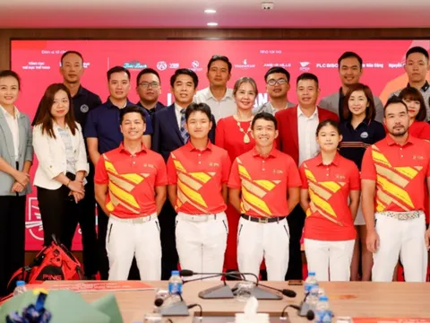 Đội tuyển Golf Quốc gia sử dụng thương hiệu thời trang Việt đi thi đấu Sea Games 32