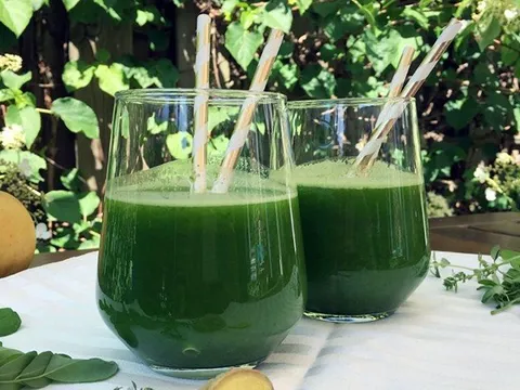 Muốn nhiều sữa, phụ nữ sau sinh hãy uống ngay loại nước ép này