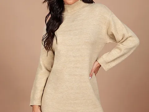 Mặc đẹp nơi công sở cùng váy len