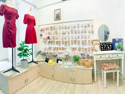 ​Nhật Vy Boutique - Váy đầm công sở thiết kế thời thượng, giá phải chăng