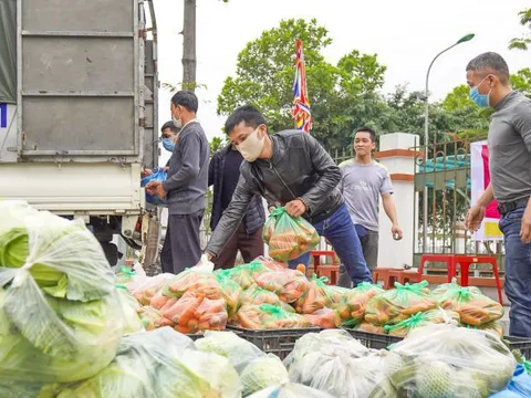 Những tấm lòng nhân ái và giàu tình yêu thương